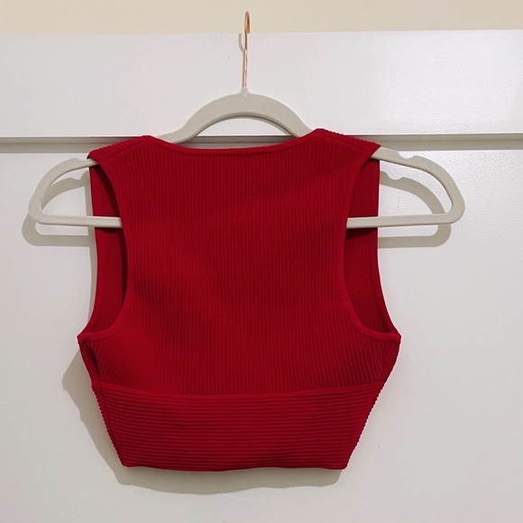 Aritzia Babaton Red Crop Top - Picture 4 of 4
